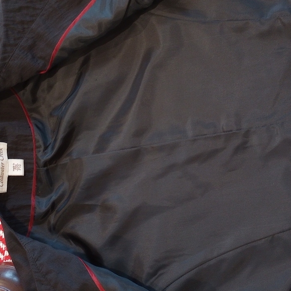 REDUCED!!Coldwater Creek Embellished Jacket Size:10P Color:Black NWOT - Picture 14 of 16